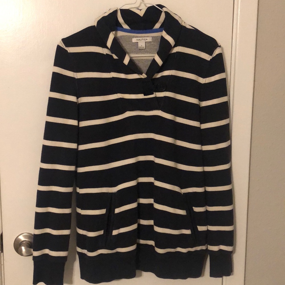 Nautica blue and white pull over